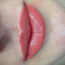 Отзыв Глущенко Оксане о перманентном макияже губ