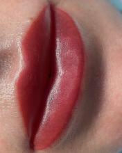 Перманентный макияж губ в Хабаровске | Сразу после процедуры