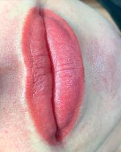 Перманентный макияж губ после первичной процедуры | До и после